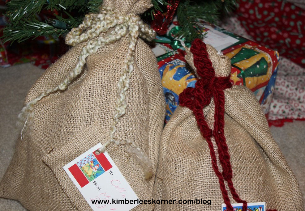 burlap gift bags  www.kimberleeskorner.com/blog