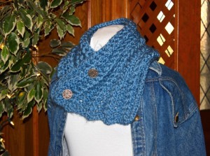 Button Up Knit Scarf Pattern from Kimberlees Korner