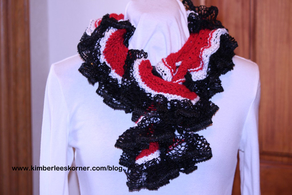 Spiral Knit Scarf in Texas Tech colors from Kimberlees Korner